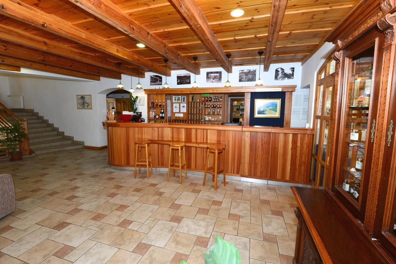 巴科尼酒店 Bakonybél 外观 照片